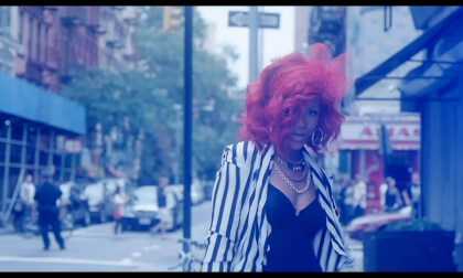 Rihanna feat. Drake - What's My Name (2010)