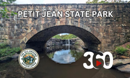 Walking an Ancient Native American Rock Shelter in 360° VR! | Petit Jean State Park