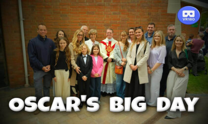 VR180 3D 8K | VLOG 13 | An English First Holy Communion in London! (How it Differs from Poland) 🇬🇧🇵🇱