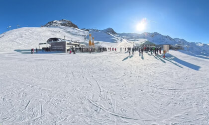 Ski Top Schermer 3000 Bergstation Top Schermerbahn down to Hochgurglbahn 1 Talstation Gurgl Ötztal