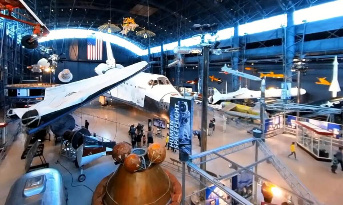 Smithsonian - Dulles Air and Space museum VR 360 - pt 2