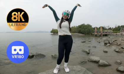 Hang out with Chenchen at Shenzhen Bay