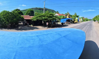 👀 Explora el Río de Battambang en Realidad Virtual 360° | Paisajes Únicos de Camboya