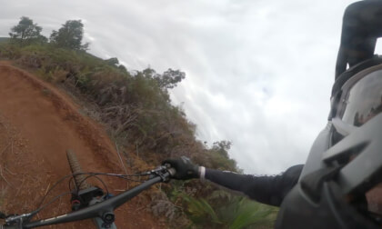 Loughy vs Clint - Downhill Mountain Biking - Murray Valley Trails