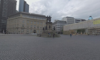 360 VR Rossmarkt with Gutenberg Statue in Frankfurt, Germany