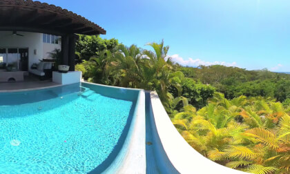 360 VR Four Seasons Presidential Villa View