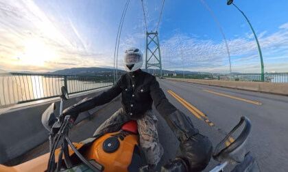 Crossing the Lions Gate Bridge by Motorcycle | 8K 360° VR | Vancouver, Canada