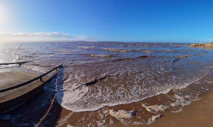 Red Rocks Hoylake High Tide