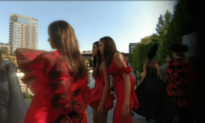 Hang out with fashion models - Art East VR Video Hang out with fashion models - Art East VR