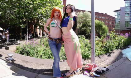 Nami and Robin cosplay from OnePiece