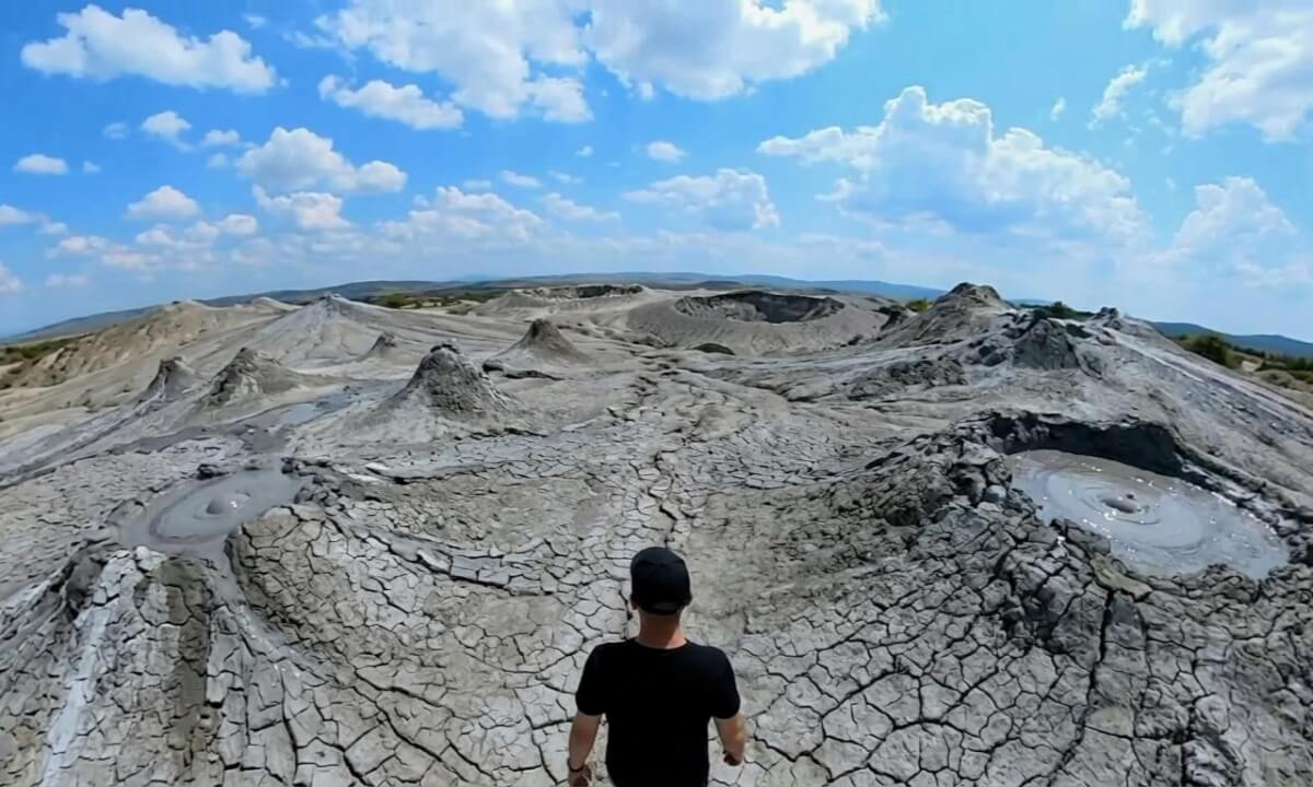 I Found a Lunar Landscape on Earth! (Mud Volcanoes VR 360°)