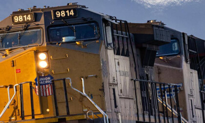Union Pacific Eastbound Manifest at Estrella | VR180 3D