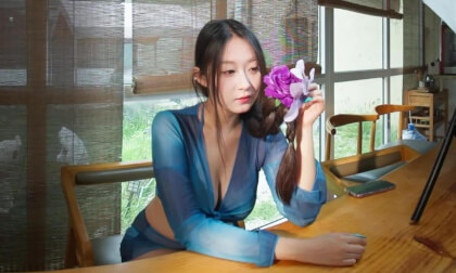 September | 室内1