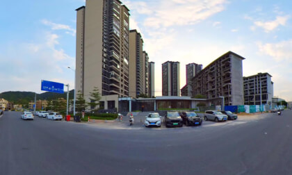 观赏四会市实验学校门口外新修的公路