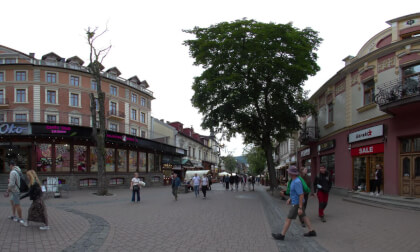 Krupówki Street, Zakopane 🇵🇱  8K VR180 3D 60FPS Walking Tour