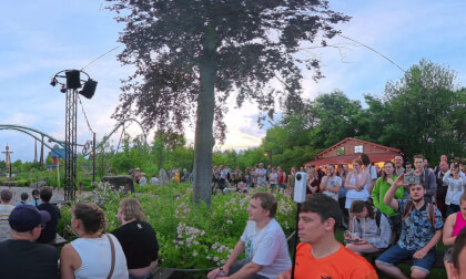 Failed sunrise ceremony at Toverland.