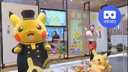Chef Pikachu dance @ Pokémon Cafe Tokyo.