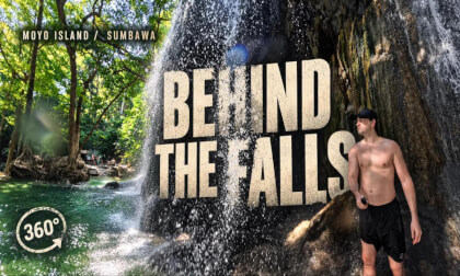 Why you need to visit Sumbawa Waterfall (360 VR 3D)