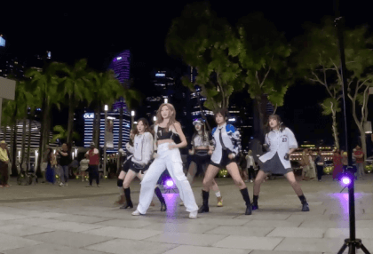 [180VR] Public dance at MBS, Singapore