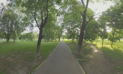 360 VR Green park with asphalt path in Moscow, Russia