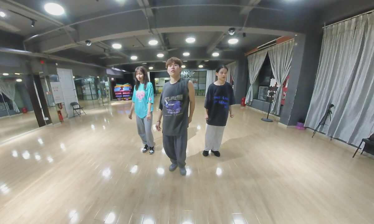 180VR TESTING - ANDMOREVR - VR Video | DeoVR