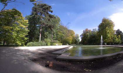Autumn in Łazienki Park, Warsaw, Poland  8K VR180 3D
