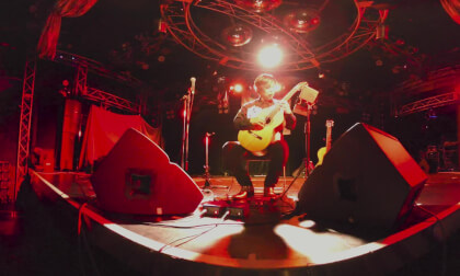 inst fes 03 guitar