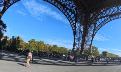 Torre Eiffel 360 Video 8K