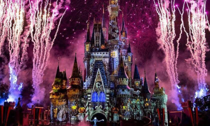 Disney Halloween Fireworks 🎃 8K 360° VR | Mickey's Not-So-Scary Halloween Party