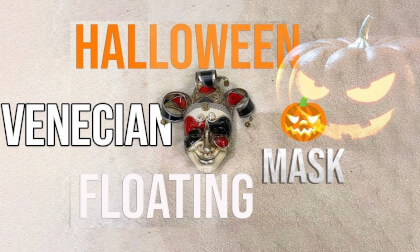 HALLOWEEN FLOATING SPOOKY CREEPY GHOST MASK 😈 👻 🎃 💀 | Horror | Venetian mask |