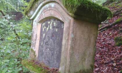 Wasserliesch bei Trier: The Stations of the Cross