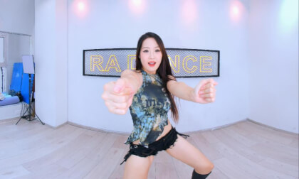 小青 火车摇