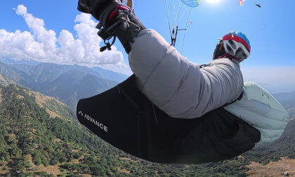 20261024_following super professionals up to clouds at BirBilling in India