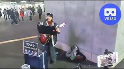 パクユナ @yuna_sing12 @ Shibuya Station パクユナ @yuna_sing12 @ Shibuya Station