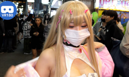 Sexy cosplay girls at Shibuya Halloween 2023 VR Video Sexy cosplay girls at Shibuya Halloween 2023 VR