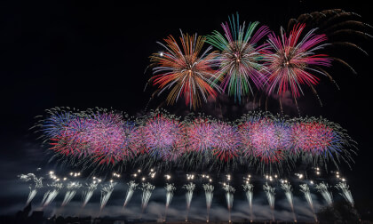 (VR180・3D) 2023.11.23 長野えびす講煙火大会 Special Thanks 特大ワイドスターマイン NR_1 VR Video (VR180・3D) 2023.11.23 長野えびす講煙火大会 Special Thanks 特大ワイドスターマイン NR_1 VR