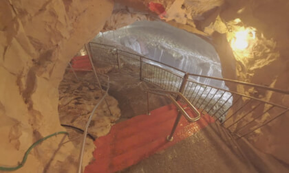 360 VR Rosh HaNikra grottoes with rough water