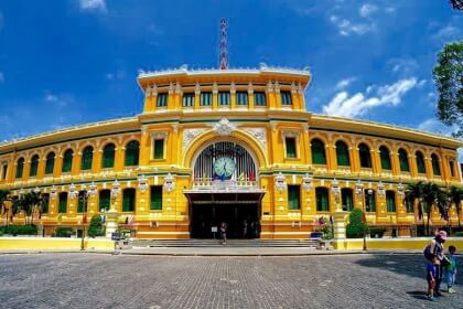 Saigon Central Post Office | Vietnam VR Video Saigon Central Post Office | Vietnam VR