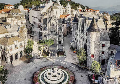 Glass Centre | Bana Hills | Vietnam VR Video Glass Centre | Bana Hills | Vietnam VR