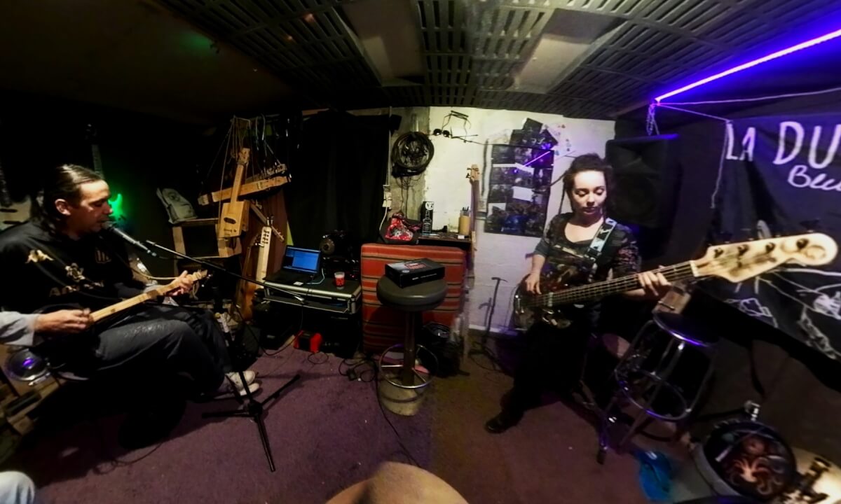 360 - Rehearsal of a new song guitar and Bass - Guitar DIY 3 Strings - Bass Custom