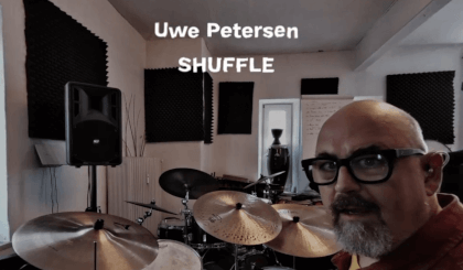 Uwe  Petersen explains Shuffle Groove in VR180 3D captured with the CALF Cam VR Video Uwe  Petersen explains Shuffle Groove in VR180 3D captured with the CALF Cam VR