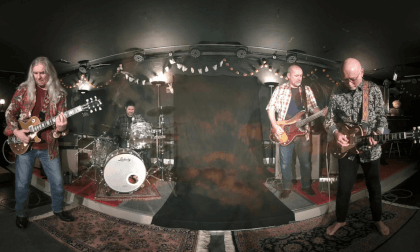 RocknGroll plays - The Supernatural - with Super 3d Binaural Sound (Only with Headphones) VR Video RocknGroll plays - The Supernatural - with Super 3d Binaural Sound (Only with Headphones) VR