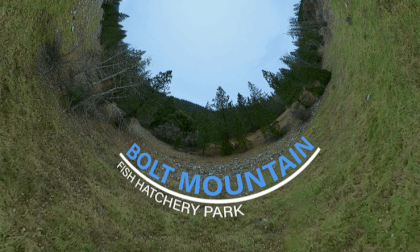 VR 360° Invisible drone - Bolt Mountain and The Applegate River