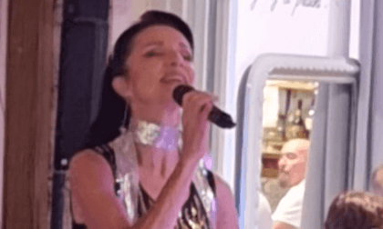 SOPHIE GOUBY 1 (BOURNEVILLE - EURE - FRANCE) OCTOBRE 2023 Nicoletta - Mamy blue (1971) VR Video SOPHIE GOUBY 1 (BOURNEVILLE - EURE - FRANCE) OCTOBRE 2023 Nicoletta - Mamy blue (1971) VR