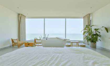 Waking Up to the Ocean | Peaceful and Meditative VR180 Video