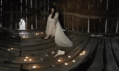 Heather Jill Wildere Group Shoot old barn VR Video Heather Jill Wildere Group Shoot old barn VR