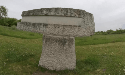 Sculpture - West Bend WI VR Video Sculpture - West Bend WI VR