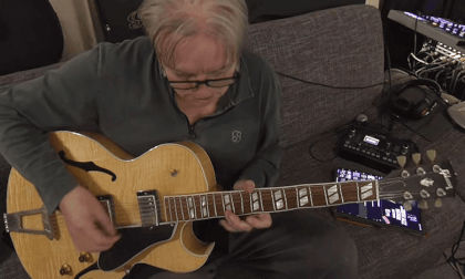 Smooth Jazz Guitar Solo VR Video Smooth Jazz Guitar Solo VR