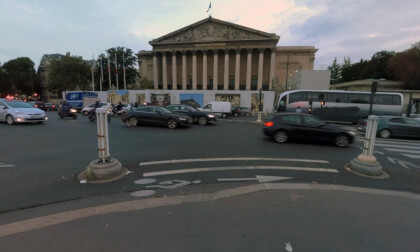 360 VR Traffic on Pont de la Concorde and Quai d'Orsay in Paris, France