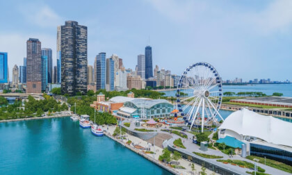 Ride on Ferris Wheel @ Chicago Navy Pier in VR180 VR Video Ride on Ferris Wheel @ Chicago Navy Pier in VR180 VR